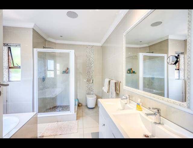 4 BEDROOM HOUSE FOR SALE IN GONUBIE